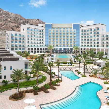 Address Beach Resort 푸자이라 외부 사진